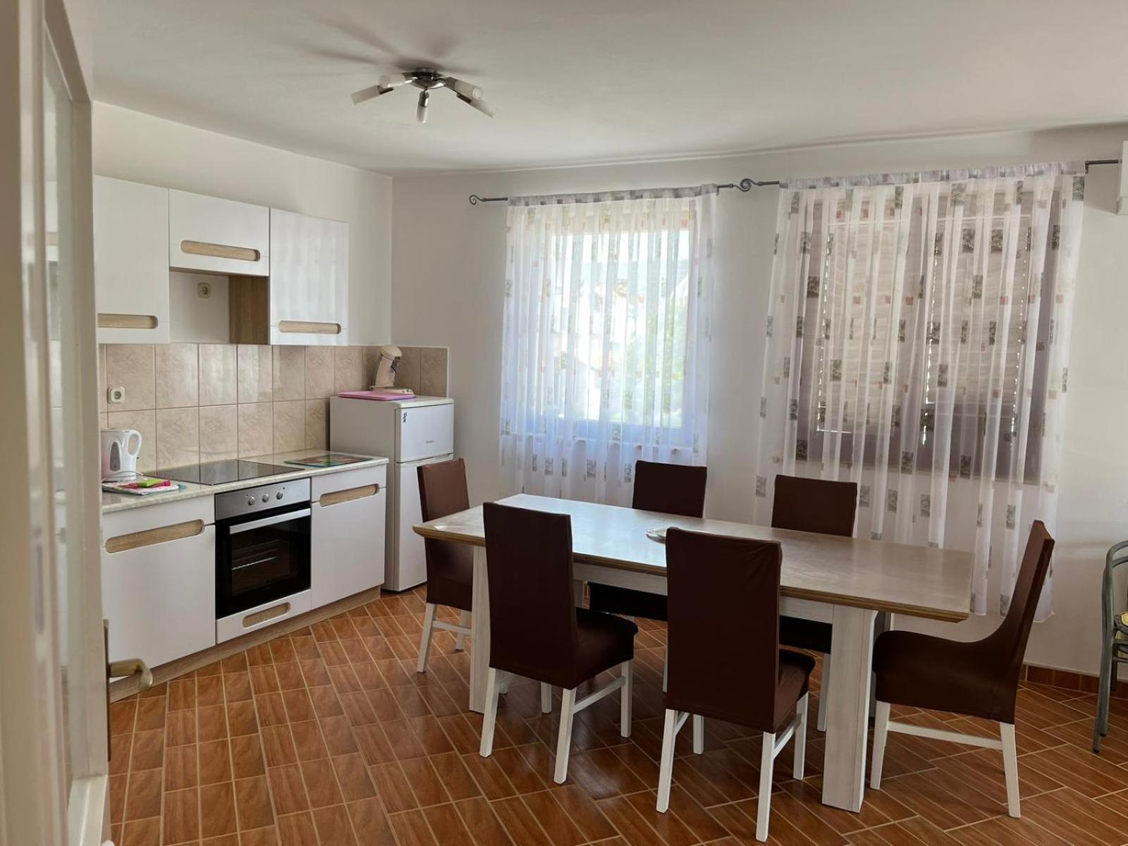 Apartmani Ana Sukošan المظهر الخارجي الصورة